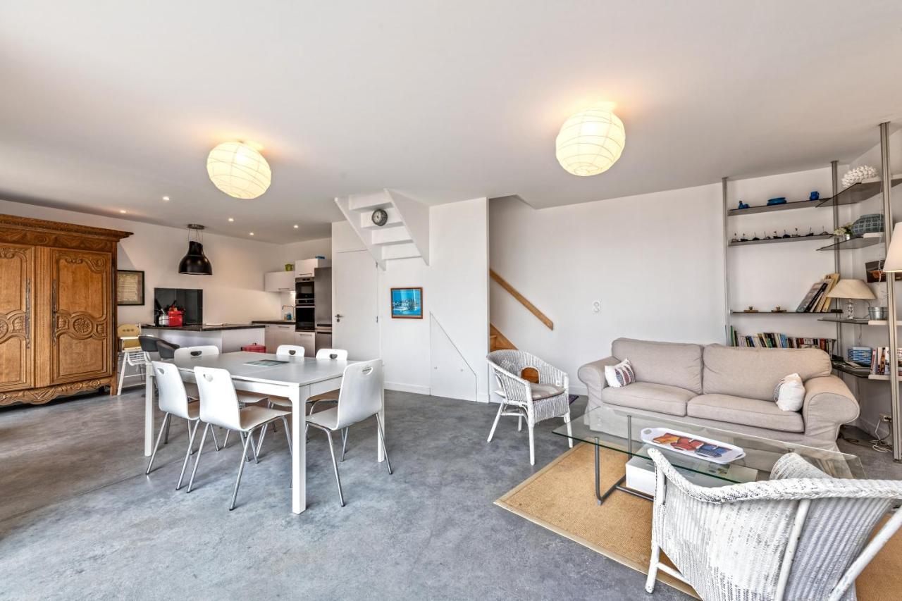 Grande Maison Sur Le Port Locquirec Exterior photo